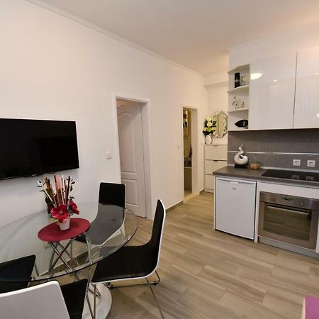 Apartment Cecilija Sinj Eksteriør bilde